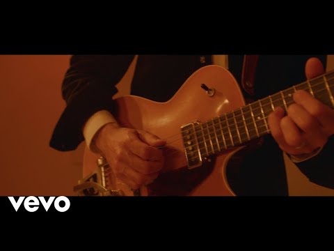 Julian Lage - Temple Steps (Official Video)
