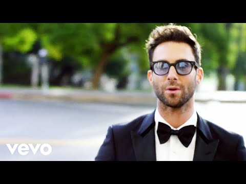 Maroon 5 - Sugar (Official Music Video)