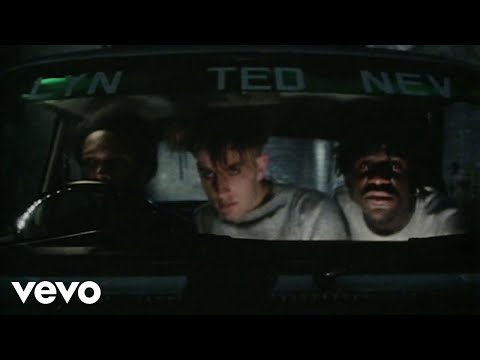 Fun Boy Three - It Ain&#039;t What You Do It&#039;s The Way That You Do It (Official Music Video)