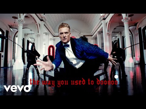 Queens Of The Stone Age - The Way You Used To Do