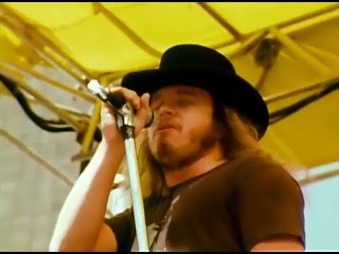 Lynyrd Skynyrd - Sweet Home Alabama - 7/2/1977 - Oakland Coliseum Stadium (Official)