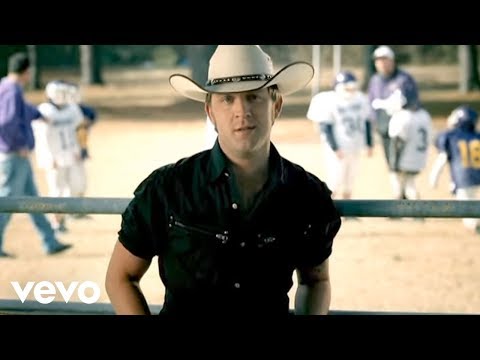 Justin Moore - Small Town USA (Official Video)