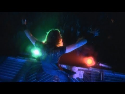 Metallica: Sad But True (Official Music Video)