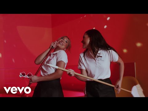 Maddie &amp; Tae - Spring Cleaning (Official Music Video)