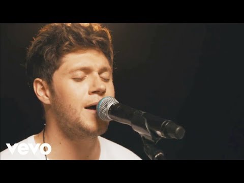 Niall Horan - Flicker (Official Acoustic)