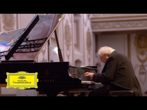 Grigory Sokolov – Haydn: Keyboard Sonata No. 47 in B Minor Hob XVI 32 III. Finale Presto (#WPD2022)