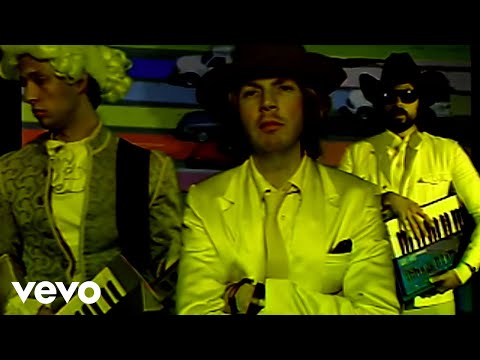 Beck - Cellphone&#039;s Dead (Official Music Video)