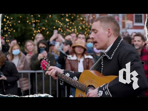 Dermot Kennedy - Better Days (Live From NYC Holiday Busking)