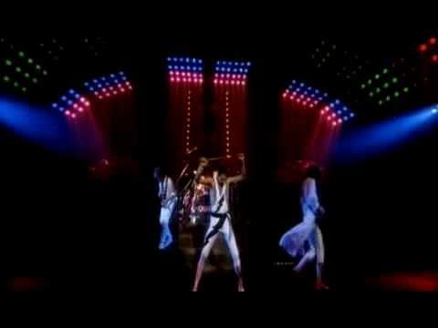 Queen - Hammer To Fall (Official Video)