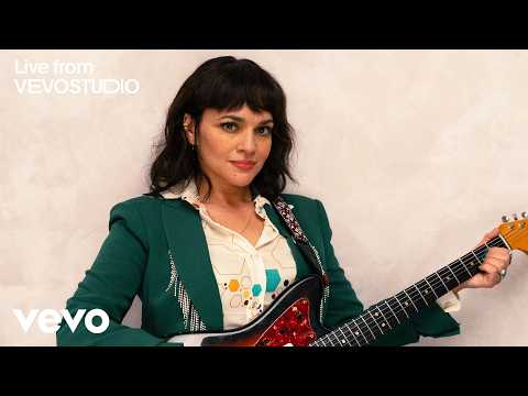 Norah Jones - I Just Wanna Dance (Live Performance) | Vevo