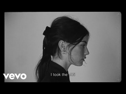 Gracie Abrams - 405 (Official Lyric Video)