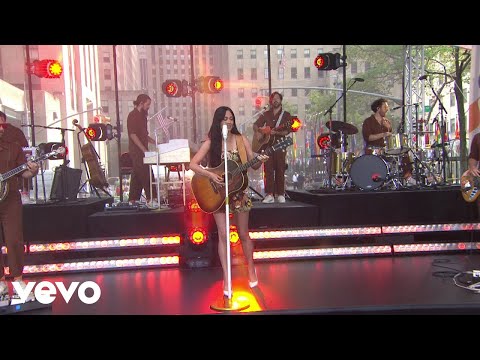 Kacey Musgraves - Slow Burn (Live From The Today Show)