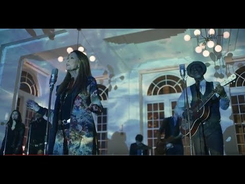 Rita Coolidge (ft. Keb&#039; Mo&#039;) - Walking On Water (OFFICIAL VIDEO)