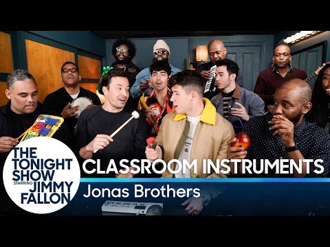 Jimmy Fallon, Jonas Brothers &amp; The Roots Sing &quot;Sucker&quot; (Classroom Instruments)