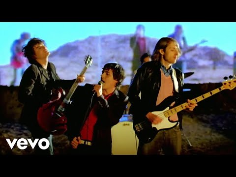 The Killers - Somebody Told Me (Official Music Video)