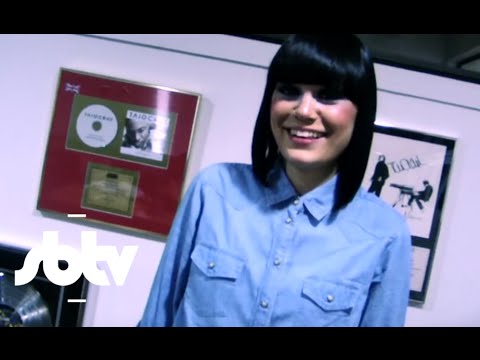 Jessie J | &quot;Price Tag&quot; - A64 [S2.EP13]: SBTV