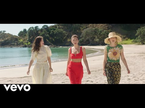 Lorde - Secrets from a Girl (Who&#039;s Seen it All)