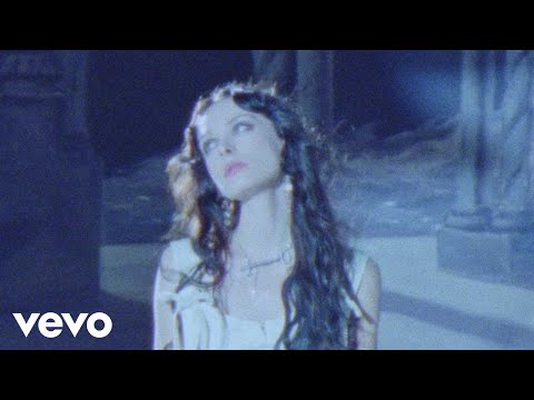 Holly Humberstone - Die Happy (Visualiser)