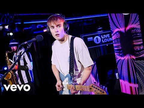 Sam Fender - Dancing With A Stranger (Sam Smith cover) in the Live Lounge
