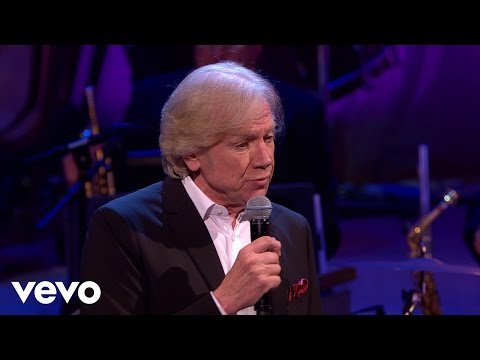 Burt Bacharach - What The World Needs Now ft. Justin Hayward