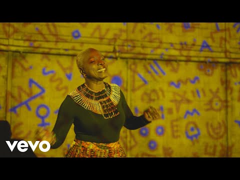 Angelique Kidjo - La Vida Es Un Carnaval