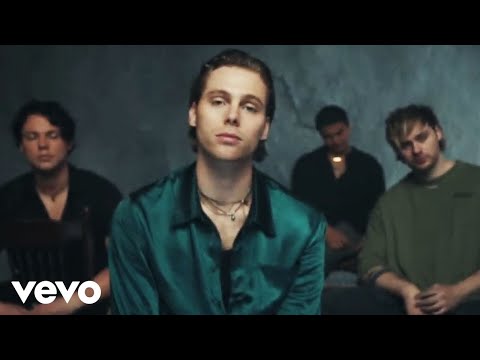 5 Seconds of Summer - Old Me (Official Video)
