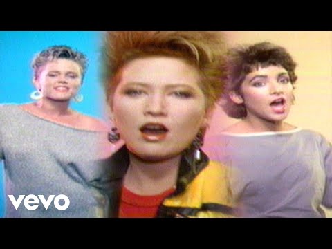 The Go-Go&#039;s - Head Over Heels