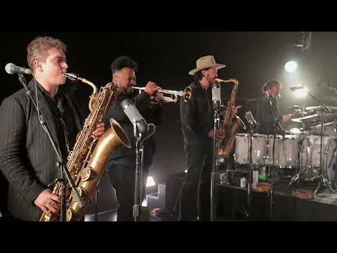 Nathaniel Rateliff &amp; The Night Sweats - &quot;Face Down In The Moment&quot; (Live)