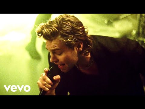 5 Seconds of Summer - Teeth (Live From The Vault)