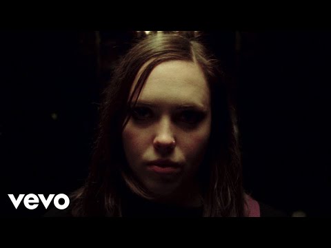 Soccer Mommy - Bones (Official Music Video)