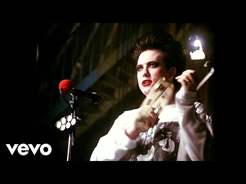 The Cure - Friday I&#039;m In Love