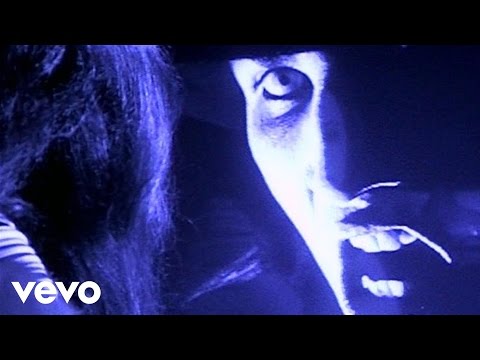 Marilyn Manson - Get Your Gunn