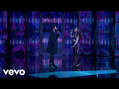 The Weeknd &amp; Ariana Grande – Save Your Tears (Live on The 2021 iHeart Radio Music Awards)