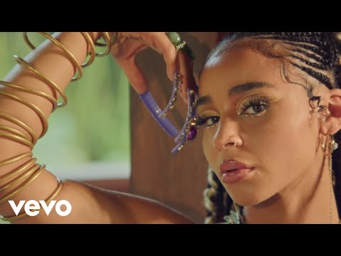 Nia Sultana - Proven (feat. Rick Ross) [Official Music Video] ft. Rick Ross