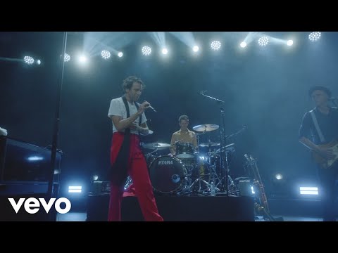 MIKA - Tomorrow (Live)