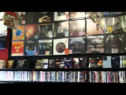 CD &amp; DVD Shops - Vinyl Villains