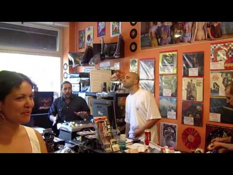 BRIGANTE &quot;Va&#039; Tu&quot; live @Hocus Pocus Record Srore