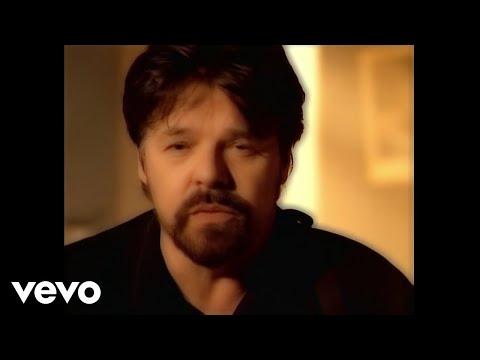 Bob Seger &amp; The Silver Bullet Band - Night Moves (Official Video)