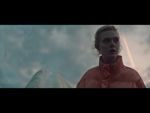 Elle Fanning - Dancing On My Own (From &quot;Teen Spirit&quot; Soundtrack)