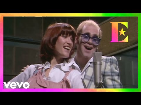 Elton John - Don&#039;t Go Breaking My Heart (with Kiki Dee)
