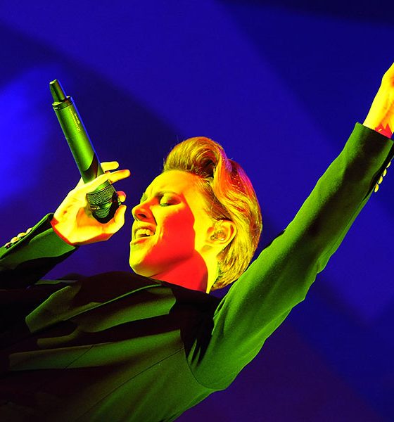 La Roux Photo by Tabatha Fireman/Redferns via Getty Images