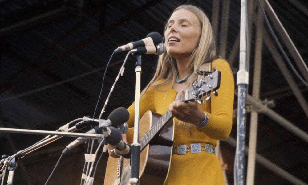 Joni Mitchell Isle Of Wight Performance