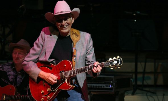 Tommy Allsup performs at the 50th Anniversary Buddy Holly Tribute Concert at the Liverpool Philharmonic, March 20, 2008. Photo: David Munn/WireImage