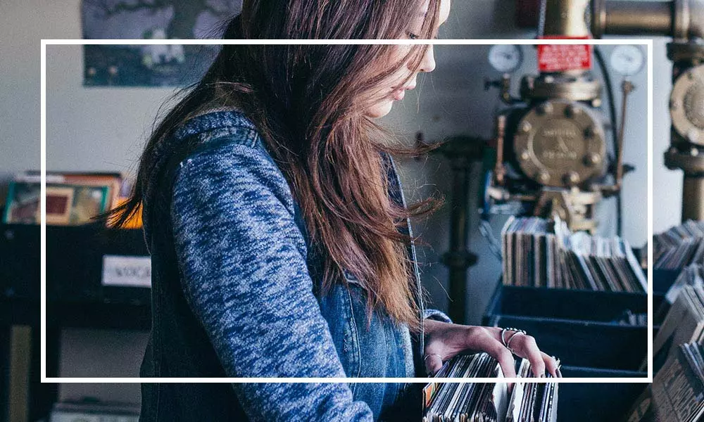 uDiscover Music image background