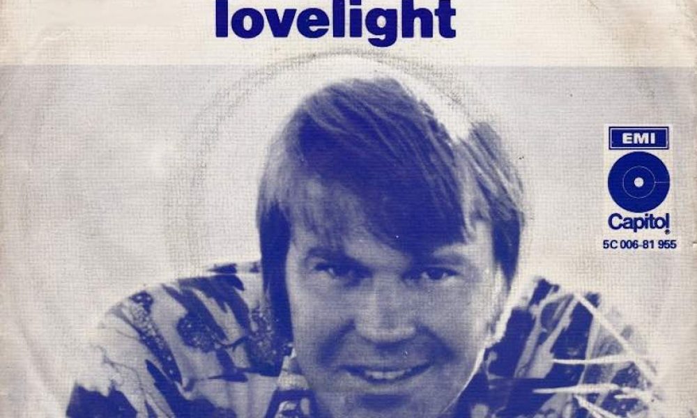 Glen Campbell 'Rhinestone Cowboy' artwork - Courtesy: UMG