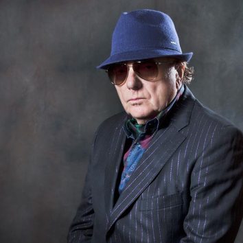 uDiscover Music image background