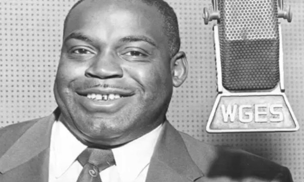 Blues Master Willie Dixon Gets A Hit Of His Own - uDiscover