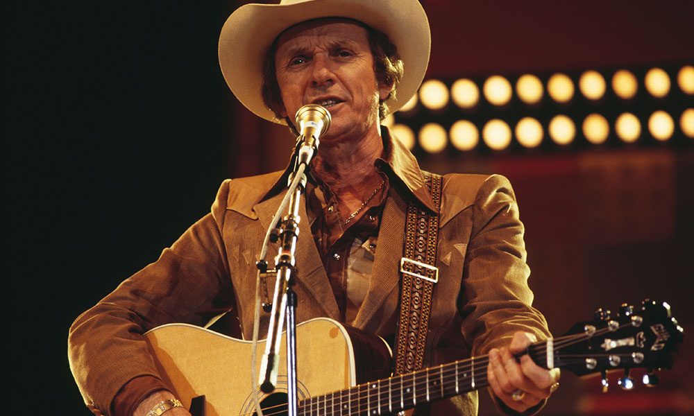 Mel Tillis photo by David Redfern and Redferns and Getty Images