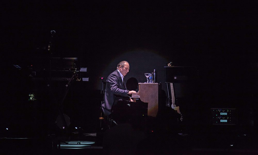 Hans Zimmer - Composer Biography, Facts and Music Compositions