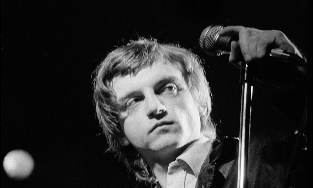 Mark E Smith photo by David Corio and Redferns